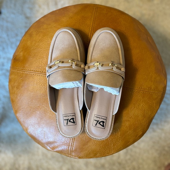 NWOB DL by Chinese Laundry Platform Backless Loafer Mule in Tan - Picture 2 of 12